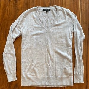 Banana Republic 100% Merino Wool Spring Sweater